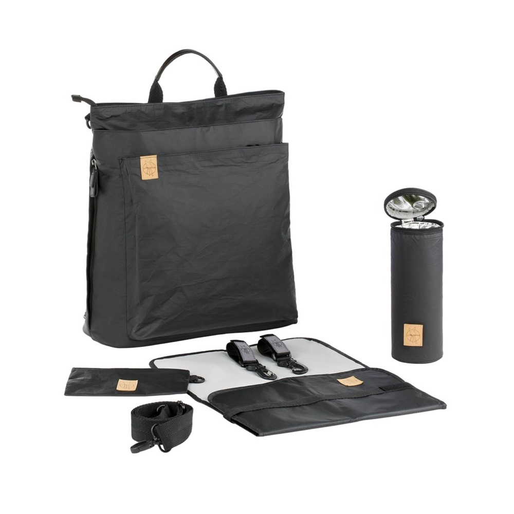 LASSIG TYVE🍂🍁Diaper Bag Black With accessories